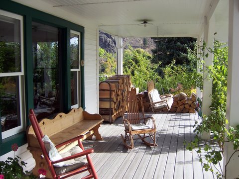 Methow Valley Inn - Contact the Inn